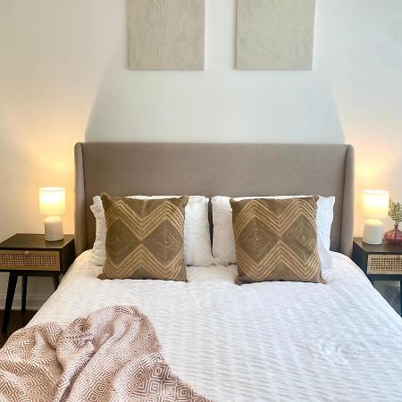 Newly Refurbished 2 Bedroom Apartment In South London Eksteriør bilde