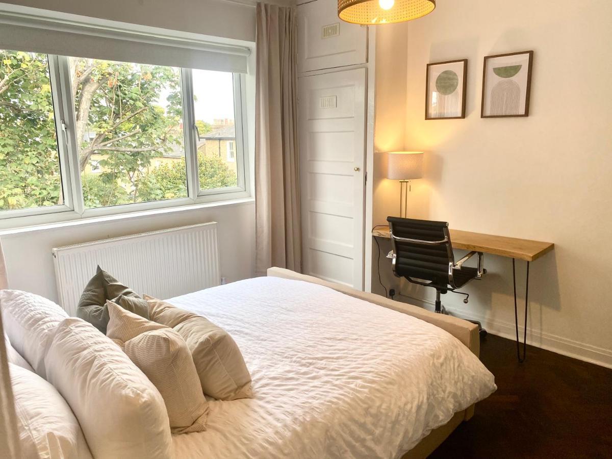 Newly Refurbished 2 Bedroom Apartment In South London Eksteriør bilde
