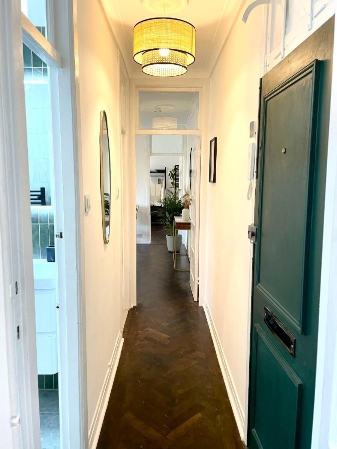 Newly Refurbished 2 Bedroom Apartment In South London Eksteriør bilde