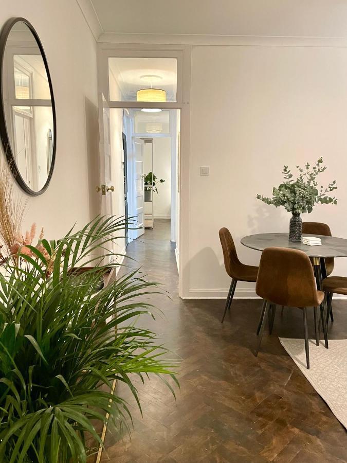 Newly Refurbished 2 Bedroom Apartment In South London Eksteriør bilde